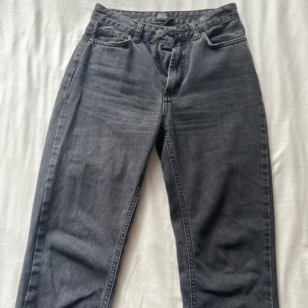Urban outfitters black ankle jeans straight leg